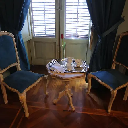 Bed & Breakfast Antica 4*